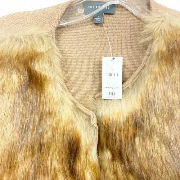 The Limited Brown Faux Fur Knit Cropped Vest NEW! - Picture 2 of 4